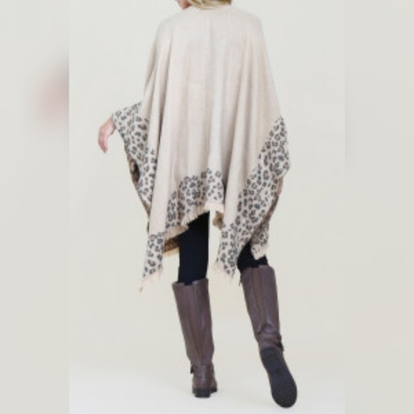 Leopard Shawl Cardigan - Picture 2 of 3